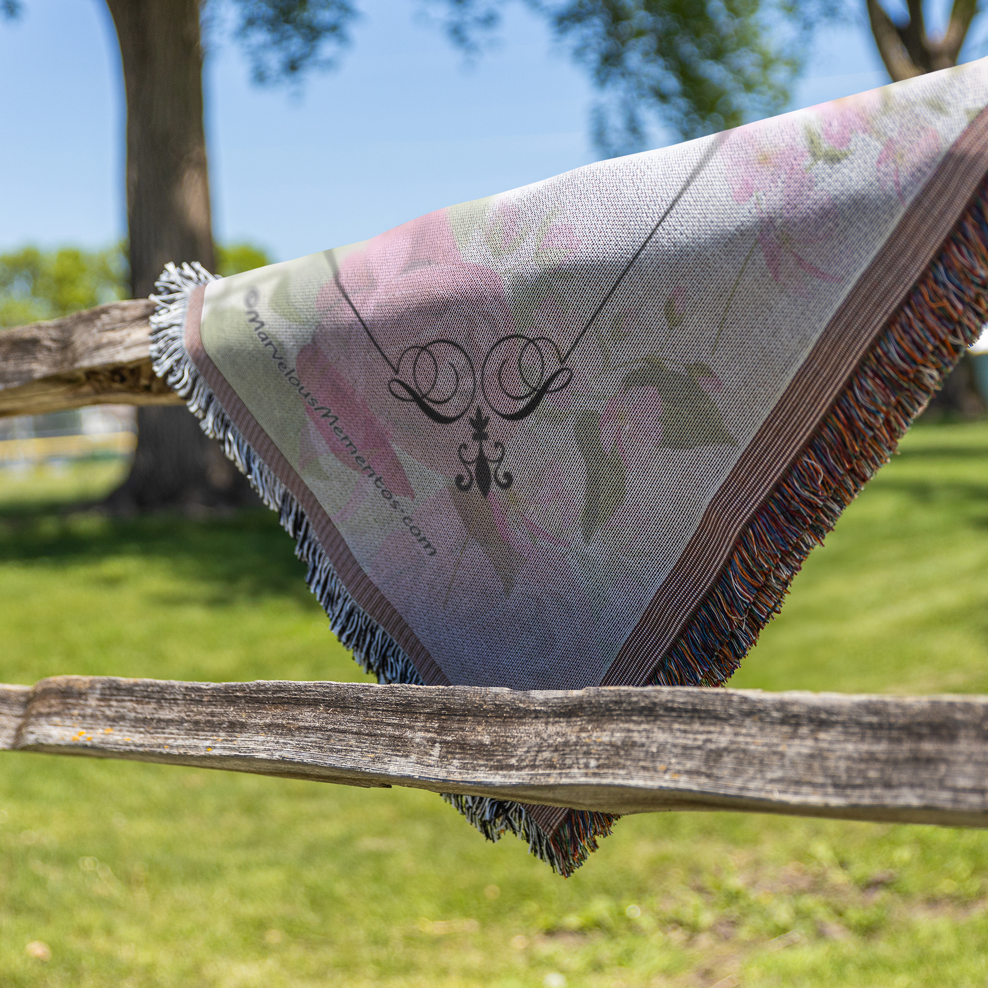 We_Love_You_Mom_-_Woven_Blanket_Fence_H_Mockup.png